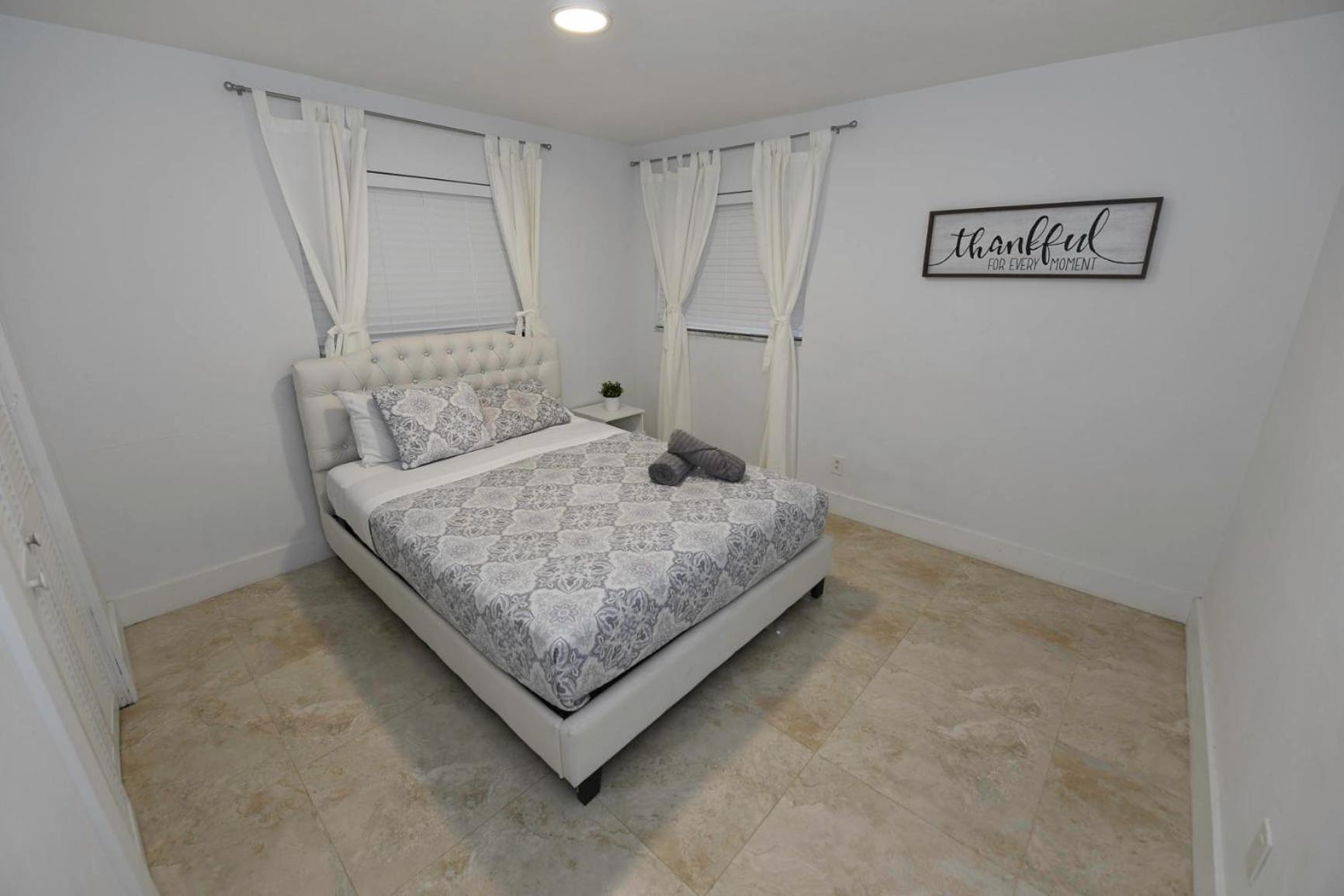 Appartamento N61 Hollywood Esterno foto